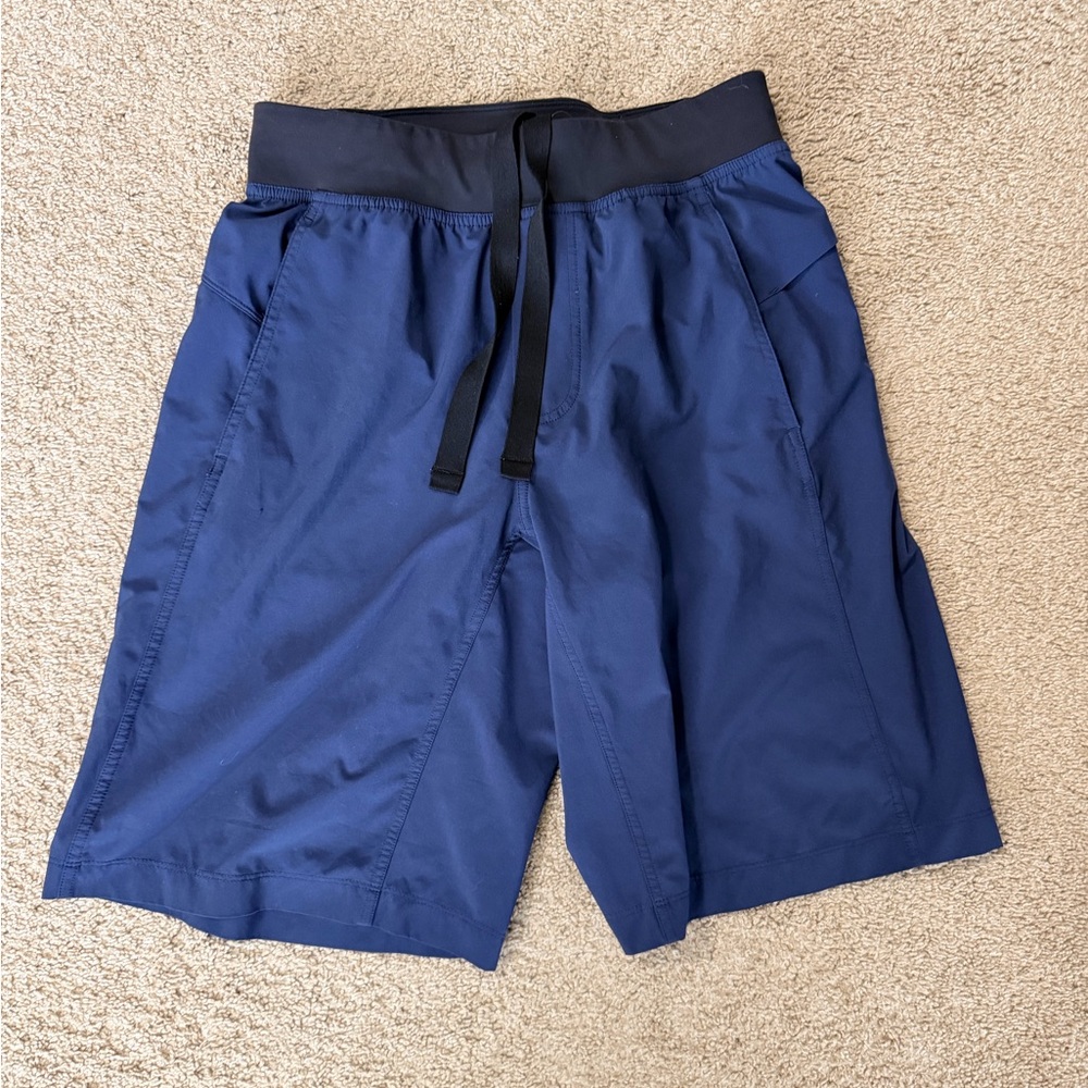 Lululemon Men’s Athletic shorts